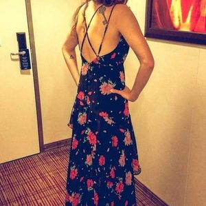 Lulu's Midi Black Floral Dress - Medium